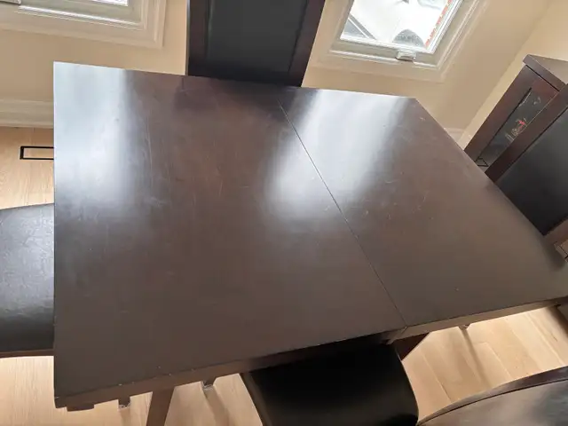 Dining Room Set - table and 6 chairs in Dining Tables & Sets in Markham / York Region - Image 5