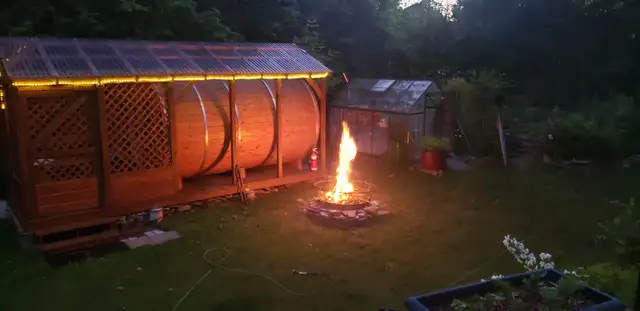 Cottage on Balsam lake near Balsam lake provincial park in Ontario in Canada - Image 4