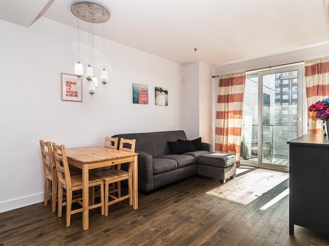 Spacious 3 1/2 next to metro station, parks and amenities — photo 1