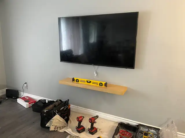 EXPERTS WALL MOUNTING SERVICES --- 647 700 7415 --- TORONTO GTA62863245267586124