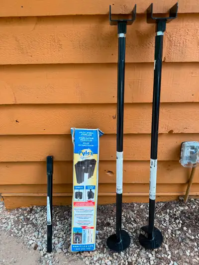 Pyrex Foundation screw and stabilizers NEW, View more