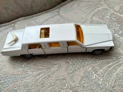 Majorette Cadillac Stretch Limousine # 339, View more