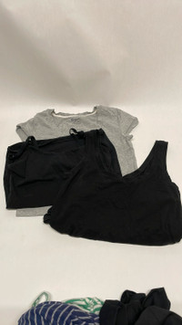 Thyme maternity tops (xs)