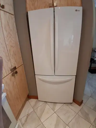 Réfrigérateur/frigo LG, View more