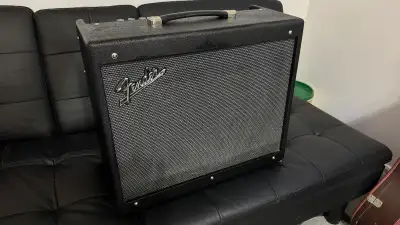 Price is firm Very good condition fender gtx100 digital amp with power cable, foot switch. No issues...