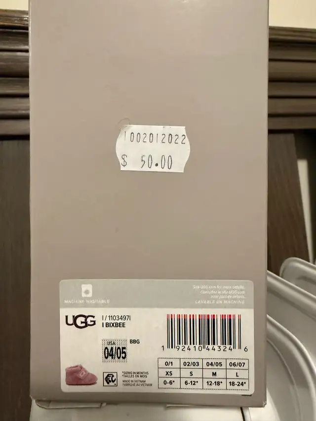 UGG Baby I Bixbee Ankle Boot Pink- size 12-18months in Clothing - 12-18 Months in Markham / York Region - Image 7