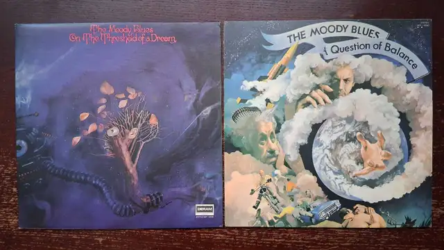 THE MOODY BLUES     8 ALBUMS 