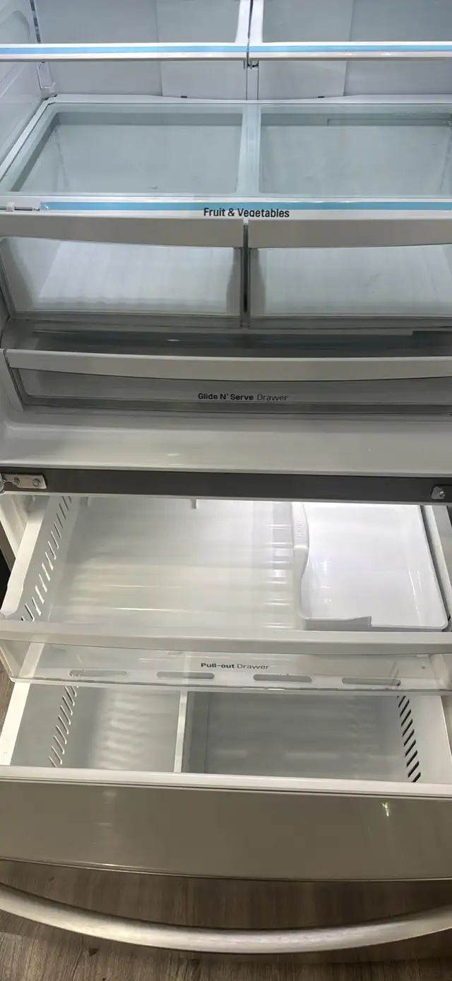 36 inch LG French door stainless steel fridge  in Refrigerators in Hamilton - Image 6