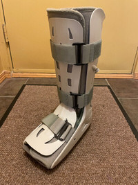 Medical Boot (Large)