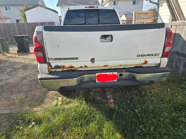 2003 chevrolet silverado 2500 HD. in Cars & Trucks in Edmonton - Image 4
