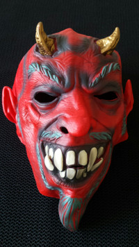 Rubie’s Halloween Devil Satan Demon Mask Costume Cosplay