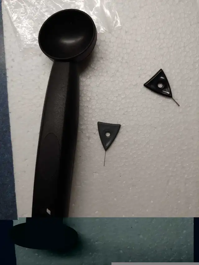 Cuisinart espresso machine EM-100C in Coffee Makers in Hamilton - Image 5