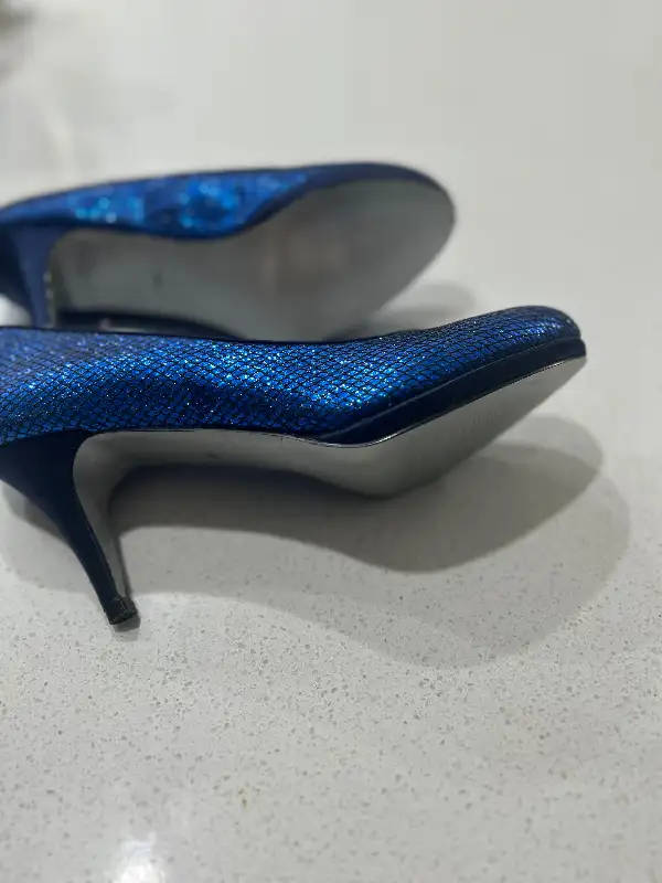 Sparkly Heels in Women's - Shoes in Calgary - Image 6