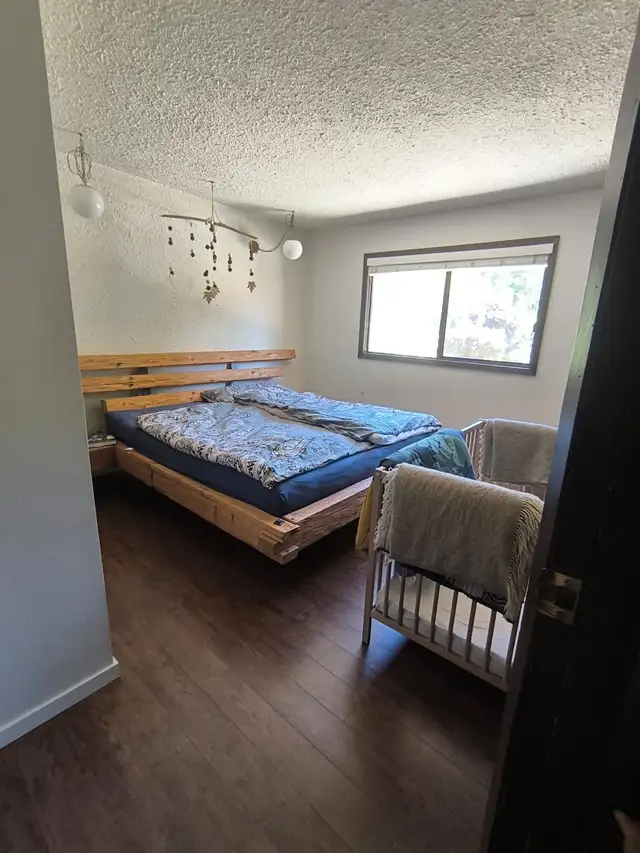 2 bedroom suite available Sept 15  in Long Term Rentals in Sunshine Coast - Image 7