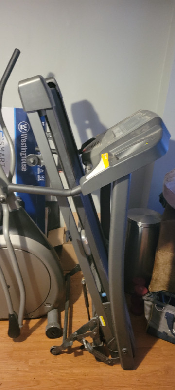 treadmill in Exercise Equipment in Hamilton
