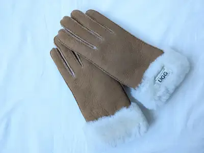 ❄️UGG Sheepskin Gloves - new with tags, View more