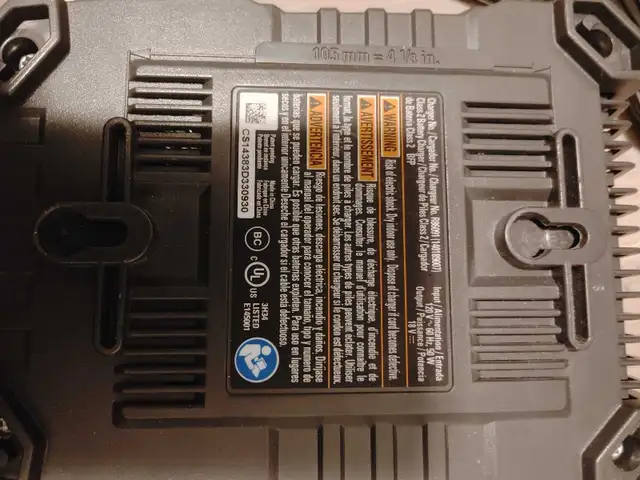 Ridgid 18v battery charger in Power Tools in Markham / York Region - Image 3