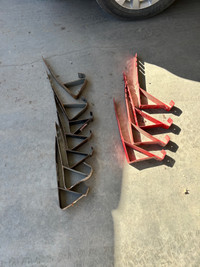 Roofing jacks 