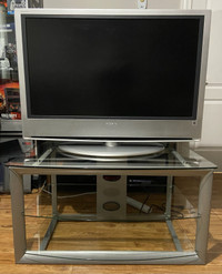 Sony Wega Bravia LCD 40” tv with stand