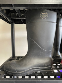 Servus Comfort Technology 14" PVC Steel Toe Men's Work Boots, 13