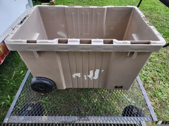 Plano PRO Plastic Tool Tote On Wheels 2 Removable Plastic Trays in Tool Storage & Benches in Windsor Region - Image 8