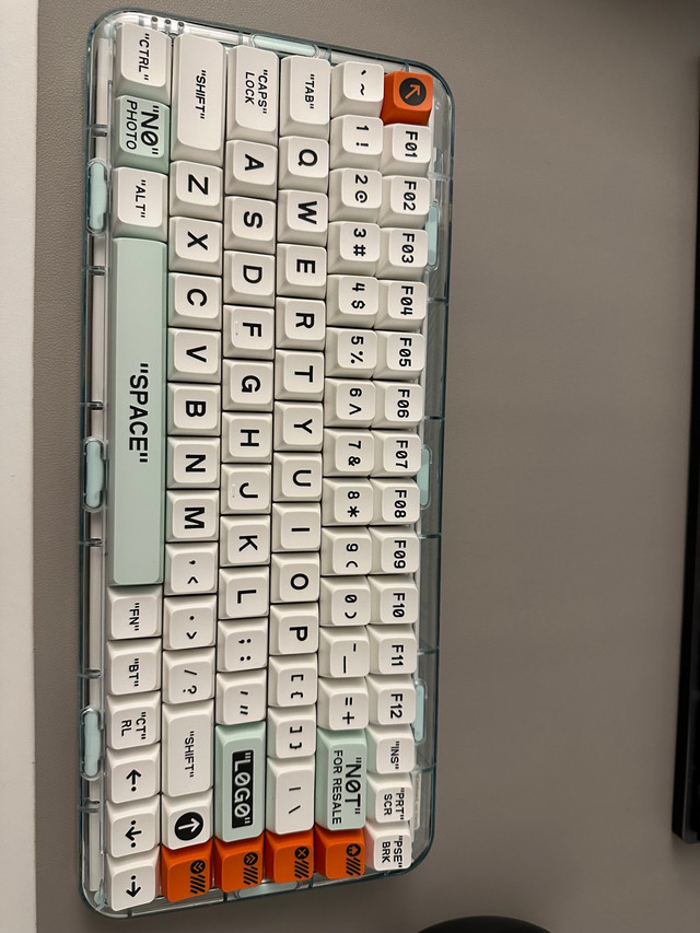 Melgeek Mojo 84 mechanical keyboard | Mice, Keyboards & Webcams | City of  Toronto | Kijiji