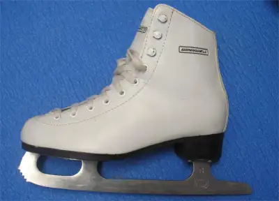 WINNWELL FIGURE SKATES Size-5 (Inner Length 21cm/8.2'') Dwight, View more