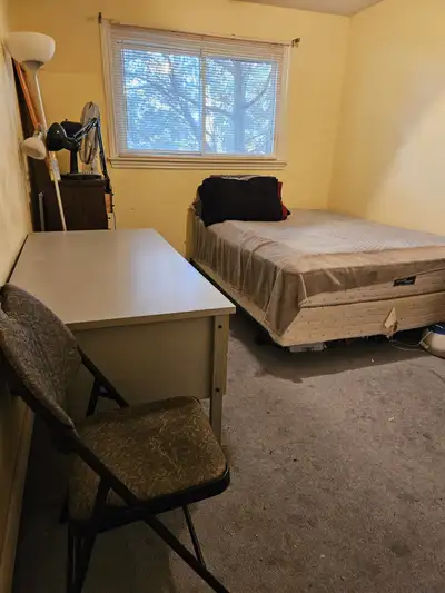 Room Close To York U, Env. Canada, Sanofi Pasteur, UoT Aerospace