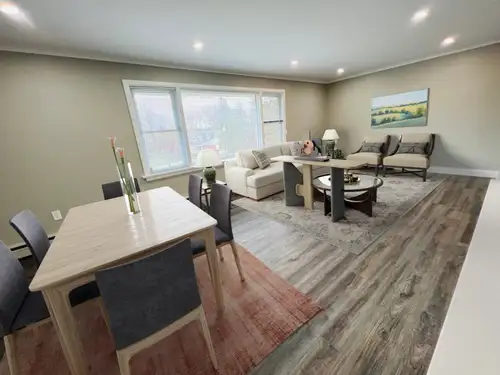✨ 2-BEDROOM IN QUIET TRIPLEX – PRIME KITCHENER LOCATION ✨ Beautiful, bright 2-bedroom, 1-bath apartm...