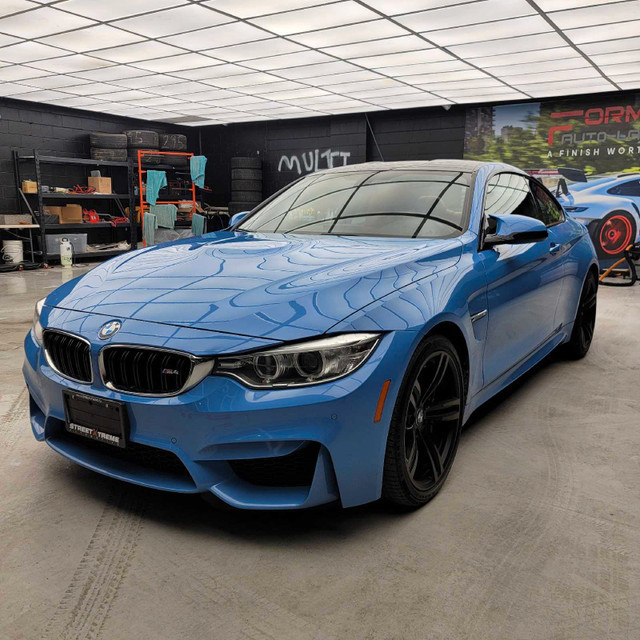 2017 bmw m4 6 speed manual yas marina blue on red no accidents  in Cars & Trucks in City of Toronto - Image 4