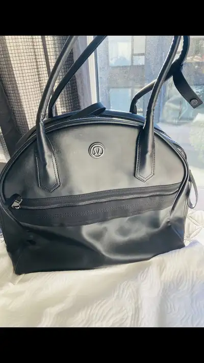 Lululemon workout bag, View more