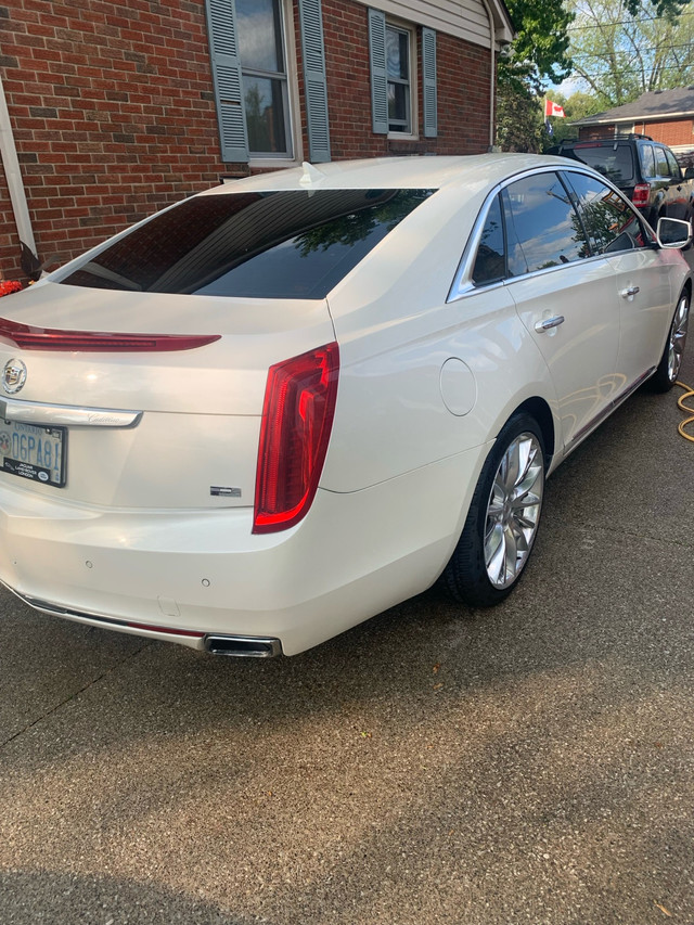 2013 Cadillac XTS in Cars & Trucks in Windsor Region - Image 2
