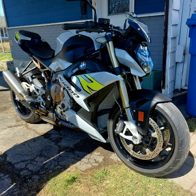 2022 BMW S1000R, 12500KM, IMPECCABLE, A1,  FULL OPTIONS in Other in Québec City - Image 9
