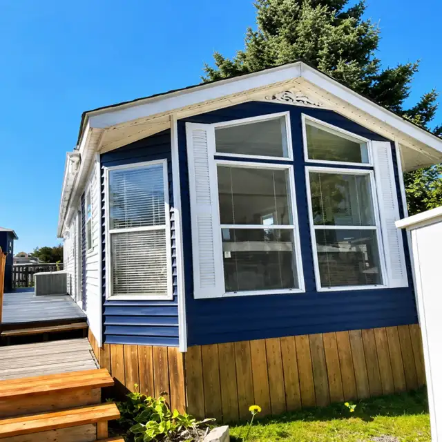 2003 Breckenridge Park Model Trailer