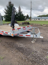 Equipment/car trailer rental