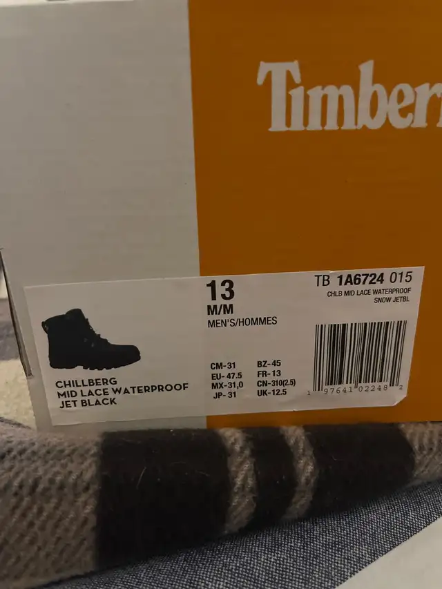 Timberland Boots in Men's Shoes in Oakville / Halton Region - Image 5