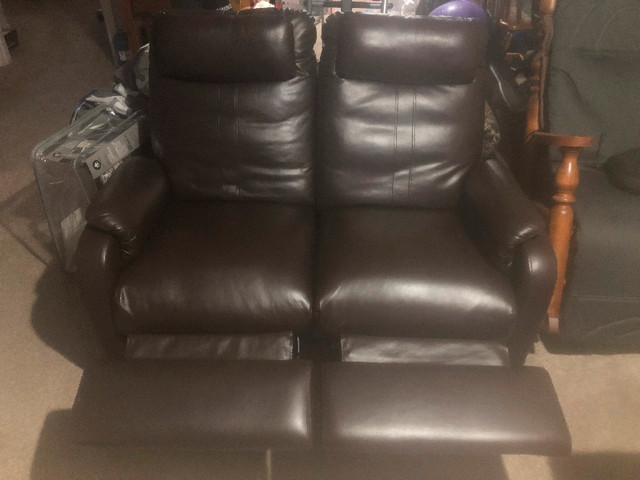 Reclining love seat in Chairs & Recliners in Medicine Hat
