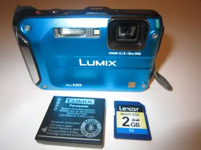 Striking BLUE Panasonic LUMIX DMC-TS3 12.1MP 4.6x Digital CAMERA, View more