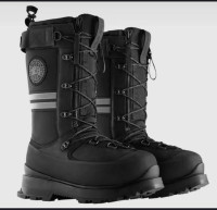Canada Goose Women's Snow Mantra Boot Size 4-5