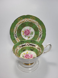 Tasse et Soucoupe Royal Grafton Teacup & Saucer no 9