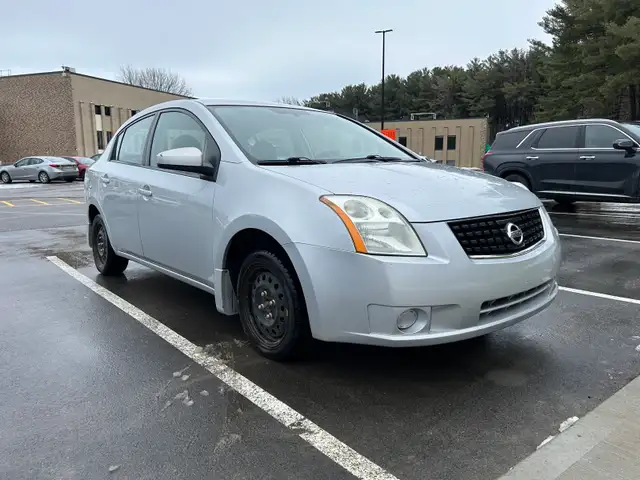 Nissan sentra 2009 in Cars & Trucks in Trois-Rivières - Image 2