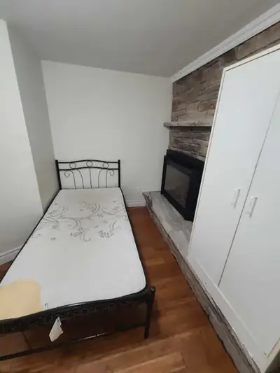 PRIVATE ROOM FOR RENT IN SCARBOROUGH