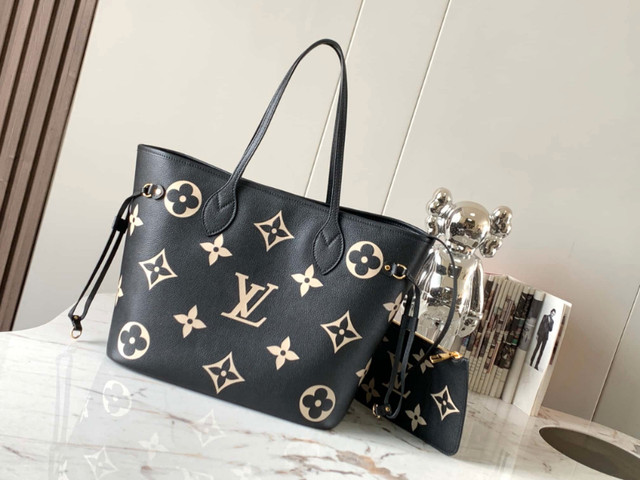 Refurbished Louis Vuitton NEVERFULL MM in Women's - Bags & Wallets in City of Toronto - Image 3