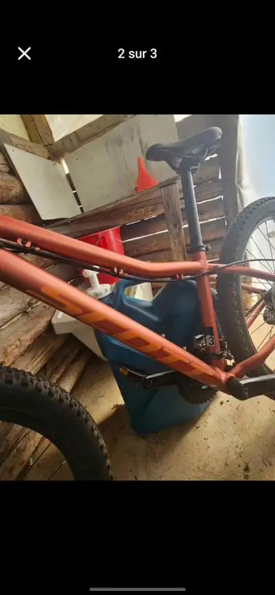 Vélo de montagne SCOTT 2024 comme neuf, View more