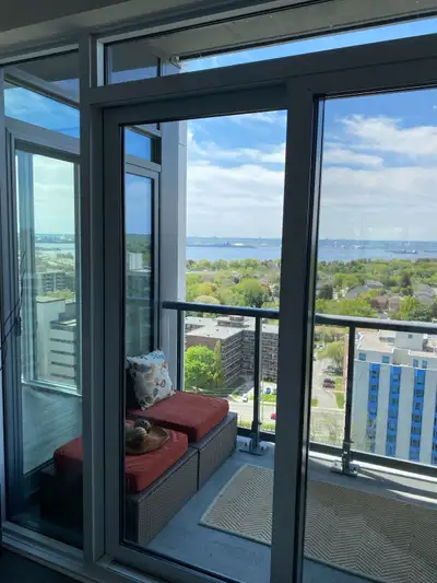 Burlington Downtown Condo For Rent. Lake Views!
