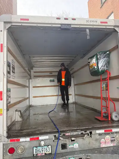 choose us and we make your move