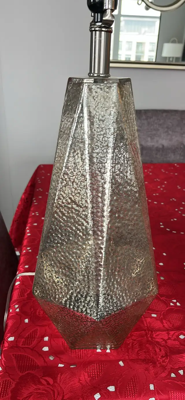 Table Lamp in Indoor Lighting & Fans in Mississauga / Peel Region - Image 3