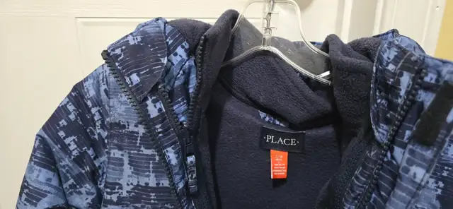 Kids winter jackets in Kids & Youth in Markham / York Region - Image 4