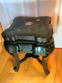 Vtg Chinese Black Lacquered Hand Carved/Painted Side Table/Stool