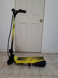 Yellow Rechargeable Electric Kids Scooter